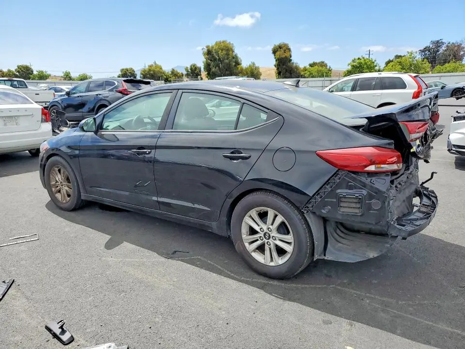 2017 HYUNDAI ELANTRA SE  