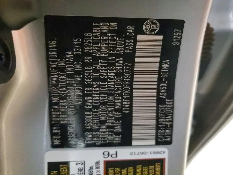 2015 TOYOTA CAMRY LE  