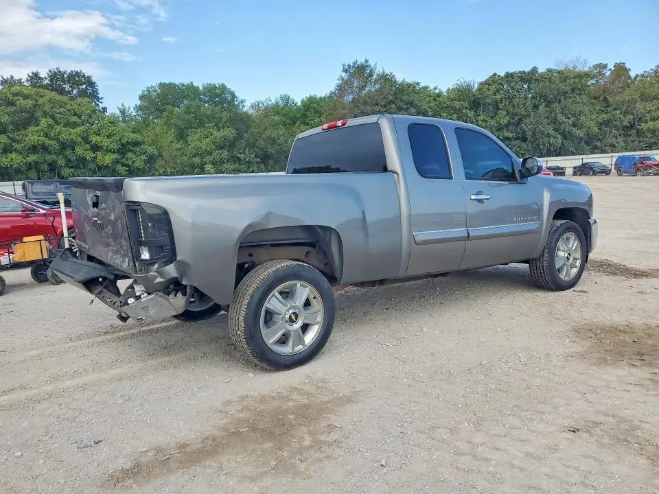 2013 CHEVROLET SILVERADO C1500 LT  