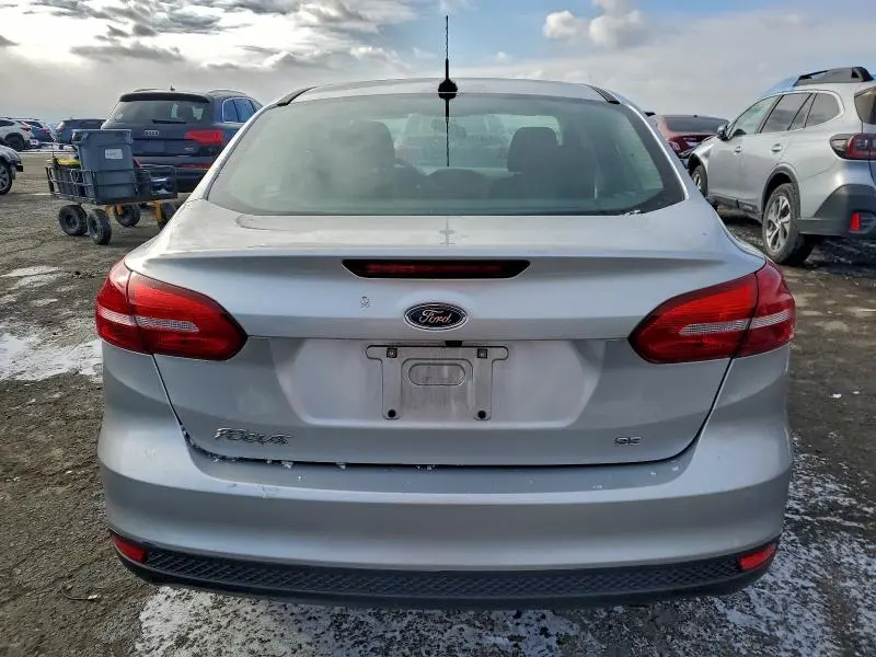 2017 FORD FOCUS SE  