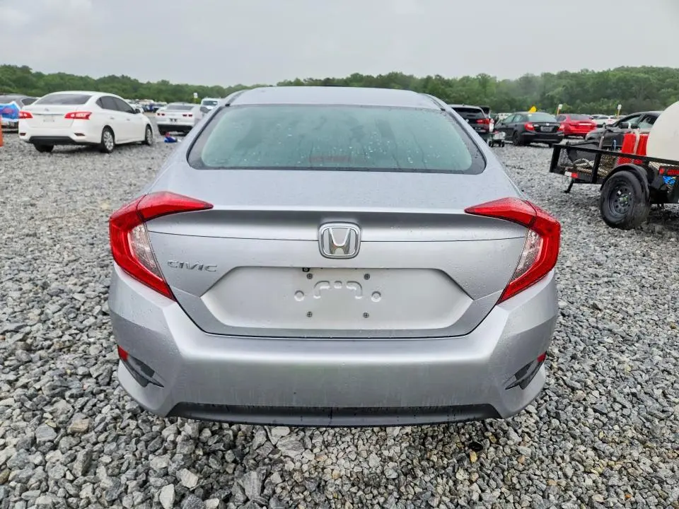 2018 HONDA CIVIC LX  
