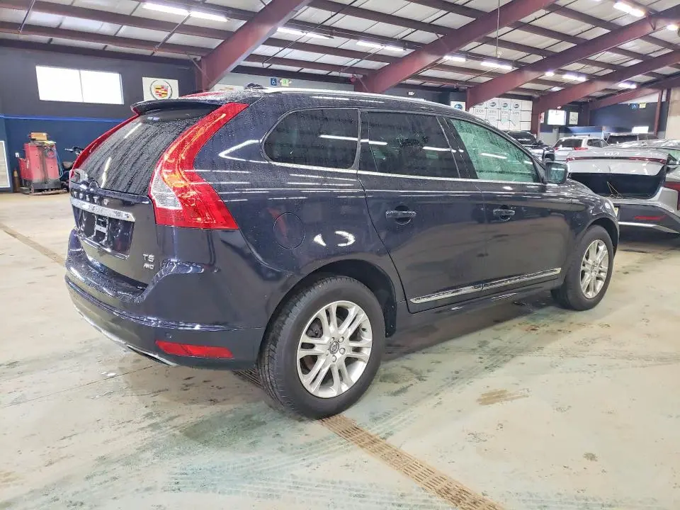 2016 VOLVO XC60 T5 PREMIER  