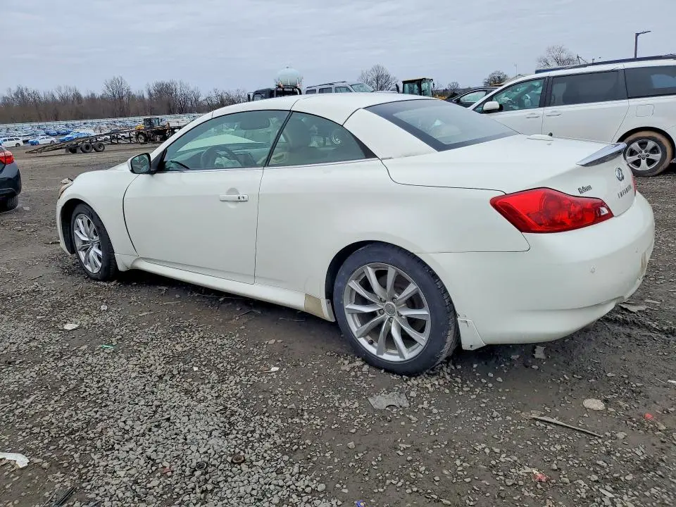 2012 INFINITI G37   