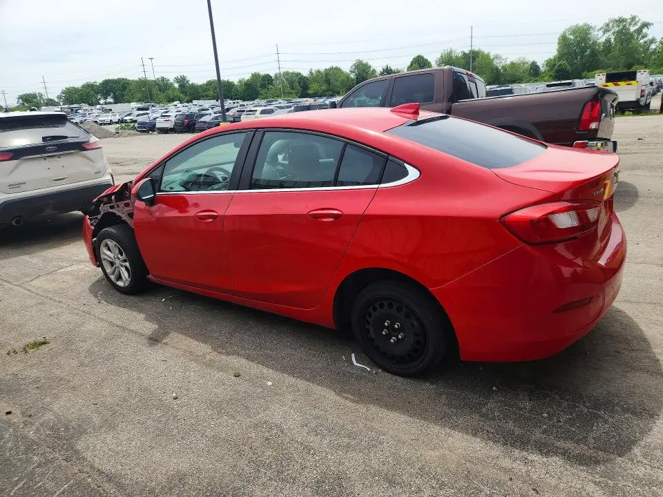 2017 CHEVROLET CRUZE LT  