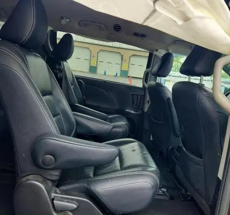 2015 TOYOTA SIENNA SPORT  