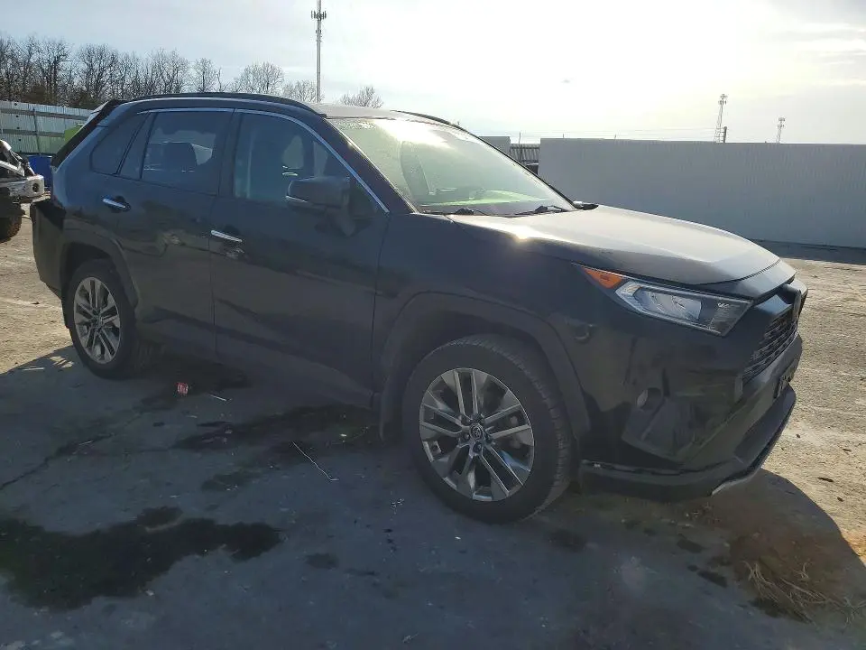 2021 TOYOTA RAV4 LIMITED  