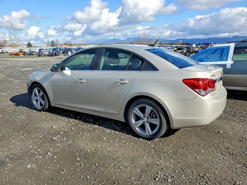 2012 CHEVROLET CRUZE LT  