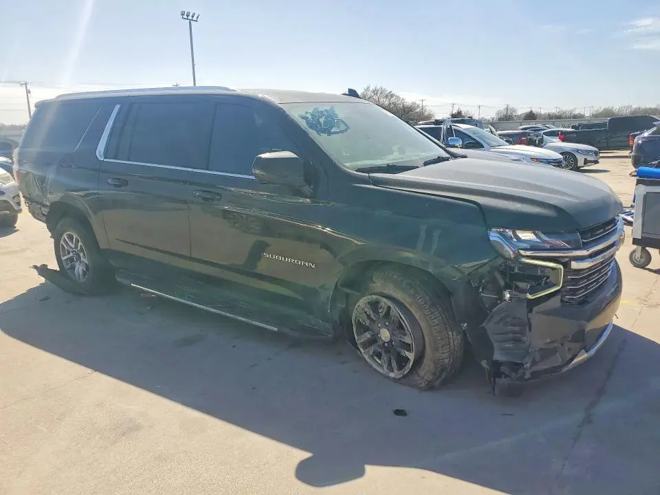 2022 CHEVROLET SUBURBAN C1500 LT  