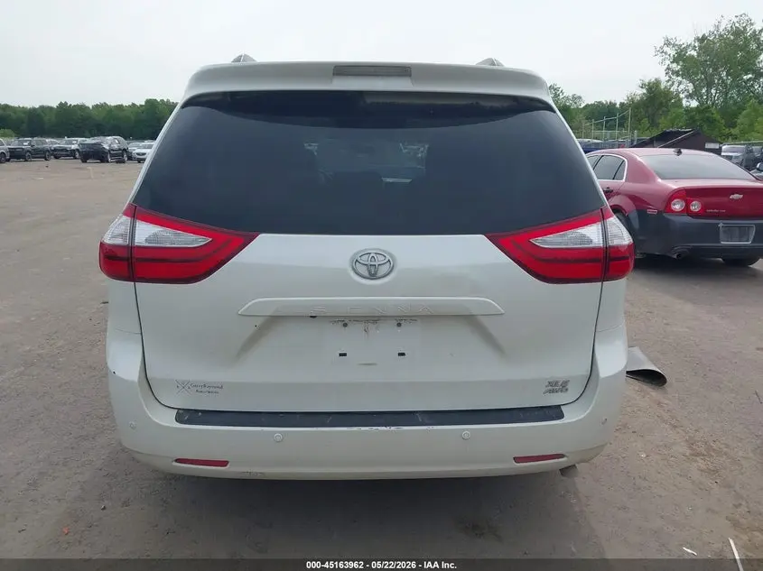 2016 TOYOTA SIENNA XLE PREMIUM 7 PASSENGER