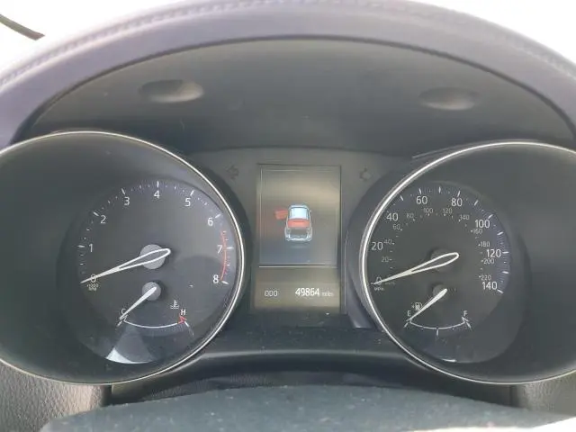 2022 TOYOTA C-HR XLE  