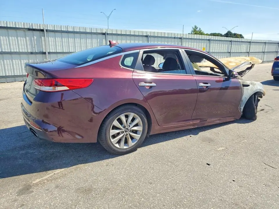 2017 KIA OPTIMA LX  