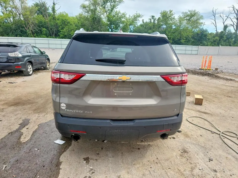 2018 CHEVROLET TRAVERSE LT  