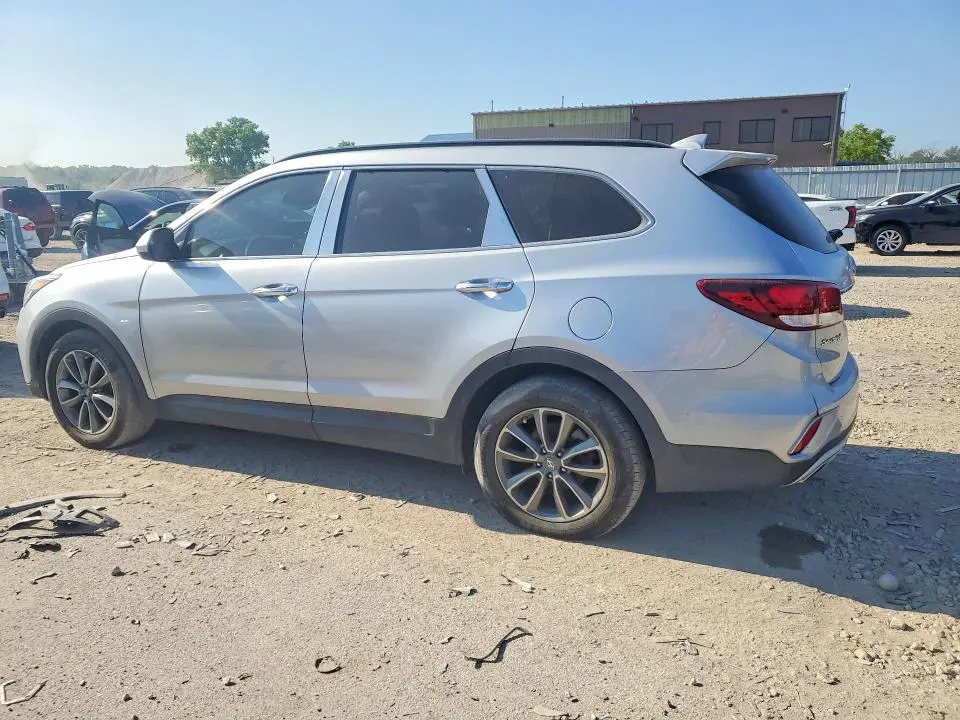 2017 HYUNDAI SANTA FE SE  