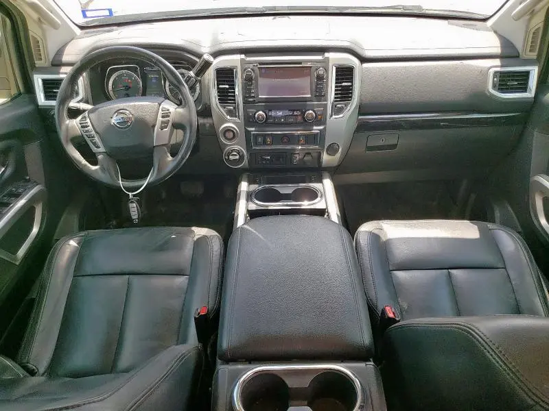 2017 NISSAN TITAN XD SL  