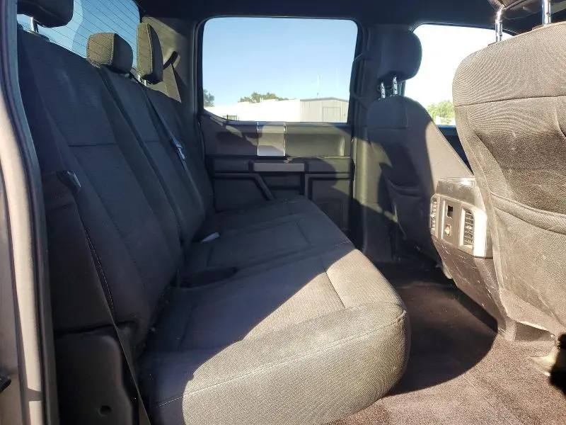 2015 FORD F150 SUPERCREW  