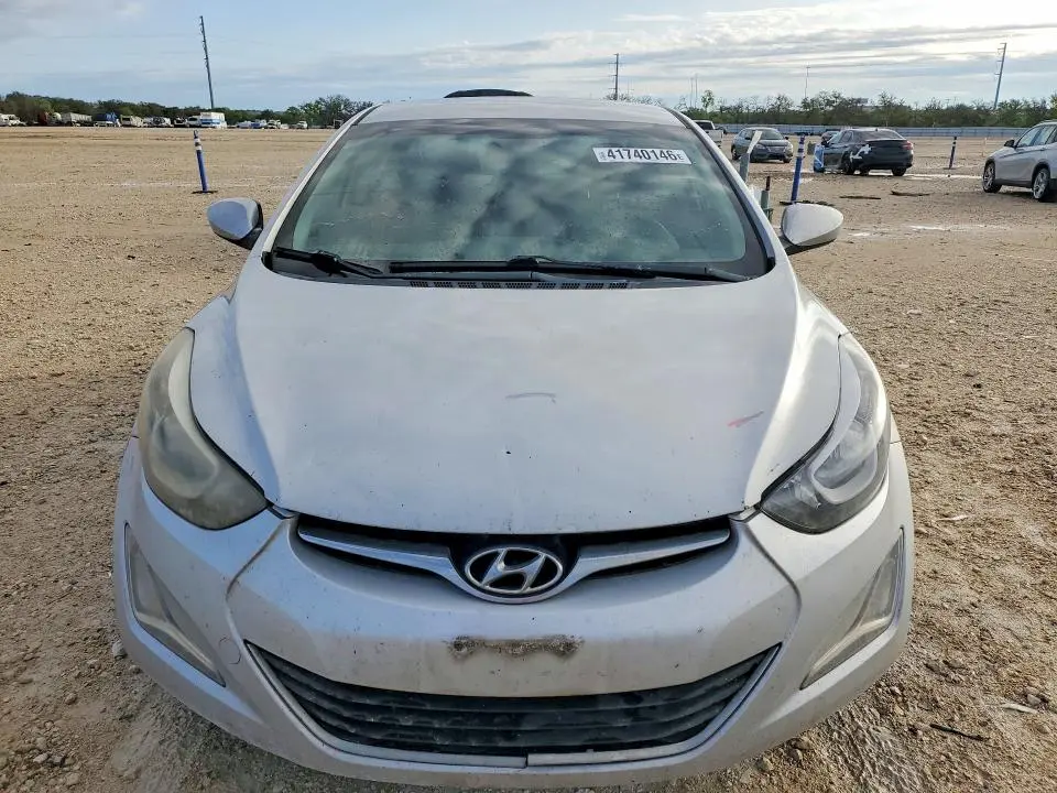 2014 HYUNDAI ELANTRA SE  