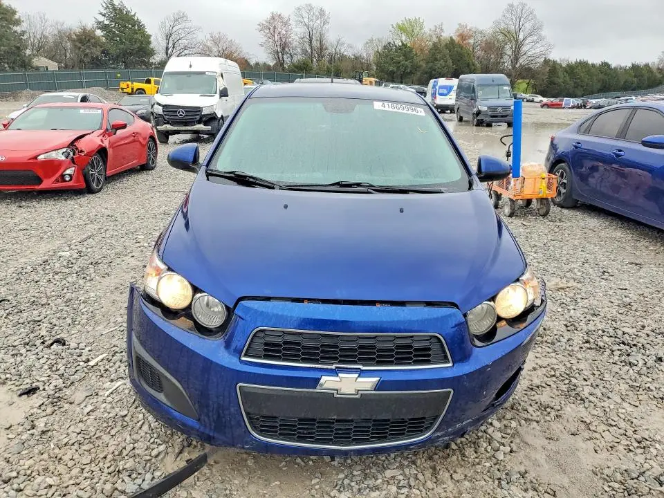 2013 CHEVROLET SONIC LT  