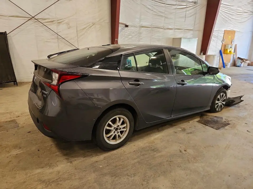 2019 TOYOTA PRIUS XLE AWD-E  