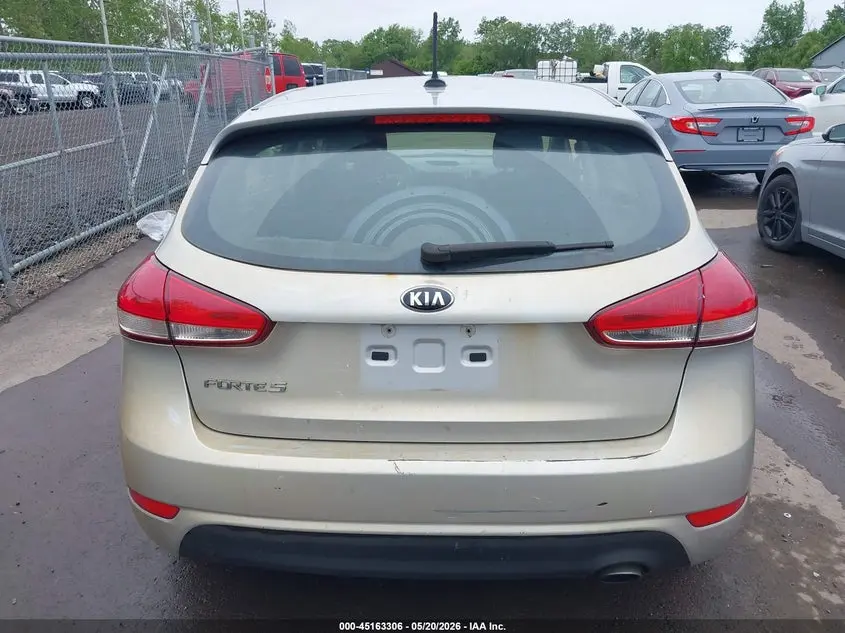 2017 KIA FORTE LX