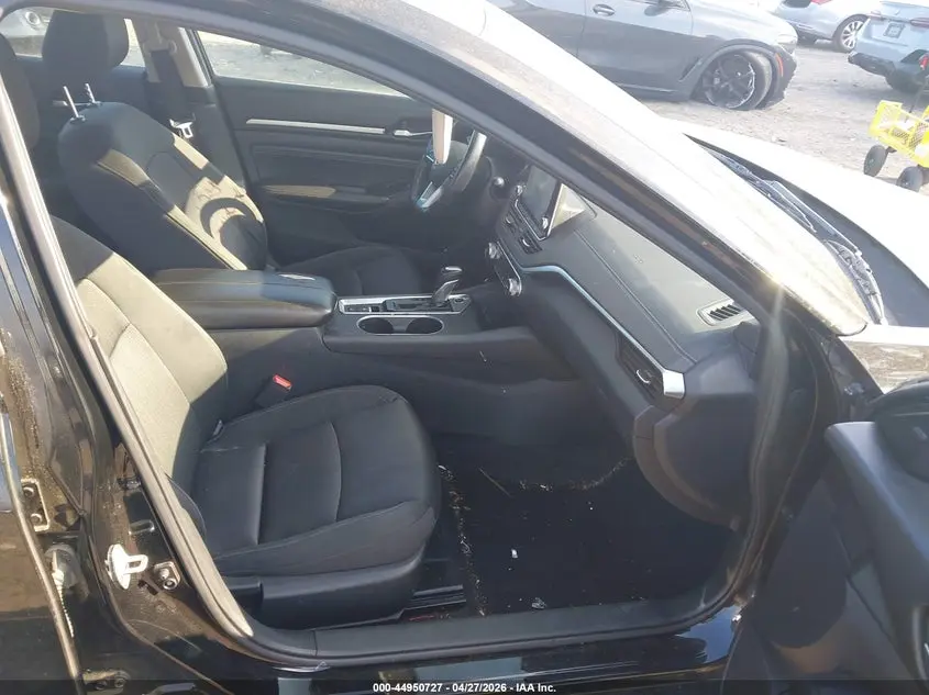 2019 NISSAN ALTIMA 2.5 SV
