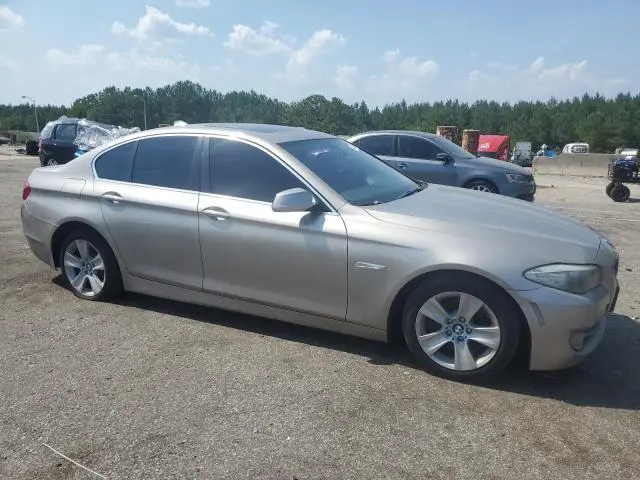 2011 BMW 528 I  