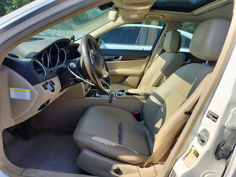 2013 MERCEDES-BENZ C 250  