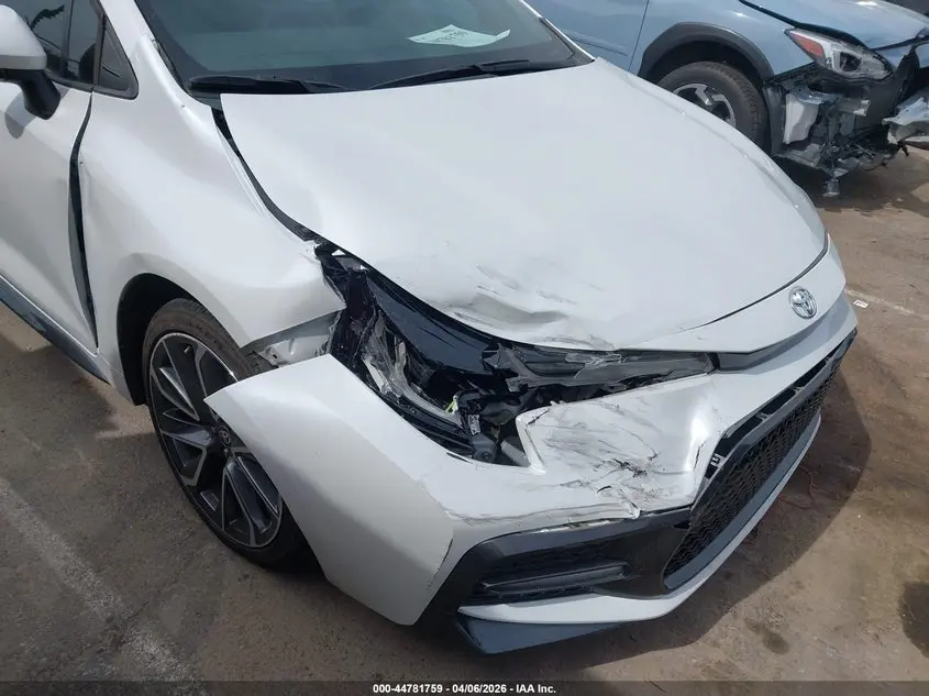 2022 TOYOTA COROLLA SE