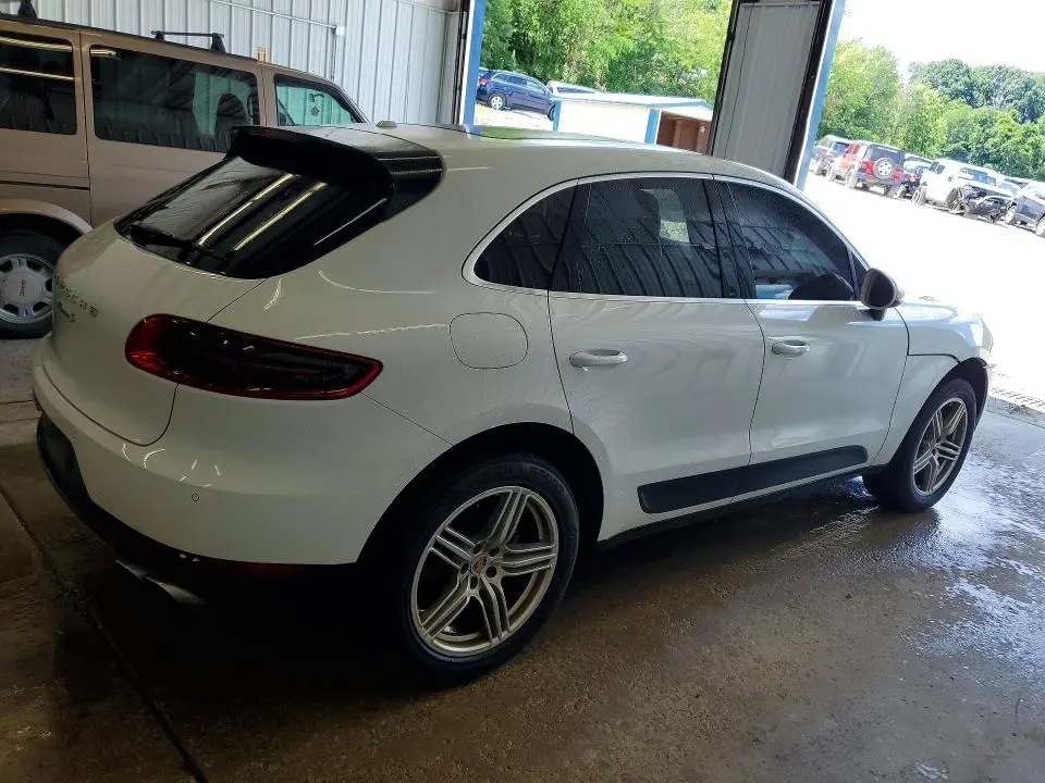 2017 PORSCHE MACAN S  