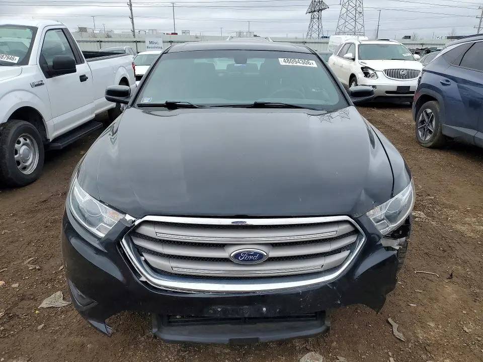 2019 FORD TAURUS SEL  