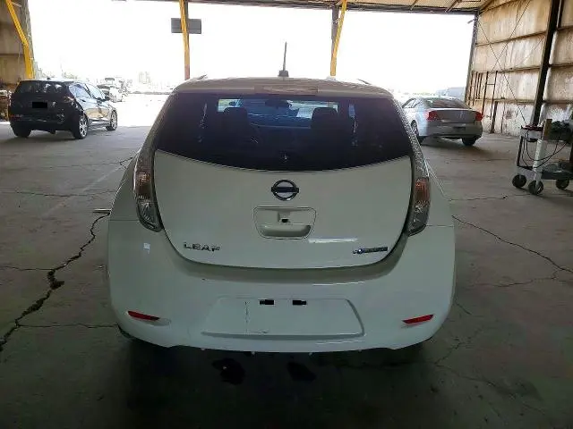 2015 NISSAN LEAF S  
