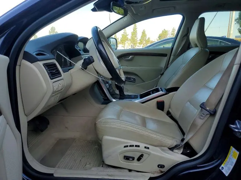 2016 VOLVO XC70 T5 PREMIER  