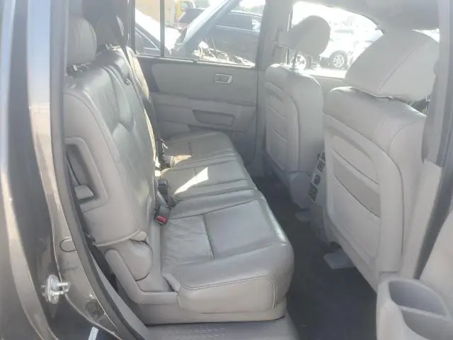2011 HONDA PILOT TOURING  