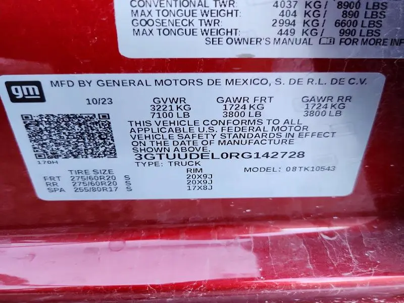 2024 GMC SIERRA K1500 SLT  