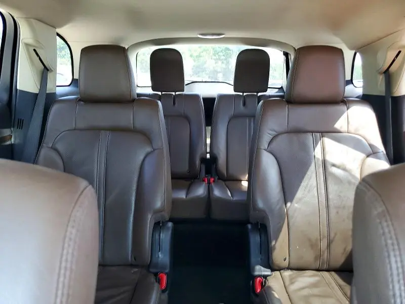 2014 LINCOLN MKT   