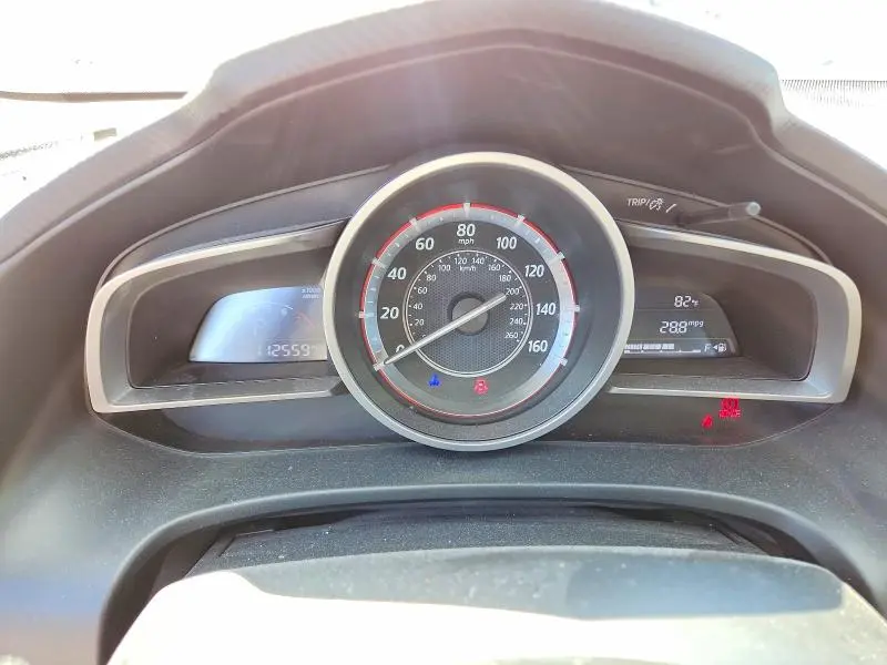 2015 MAZDA 3 TOURING  