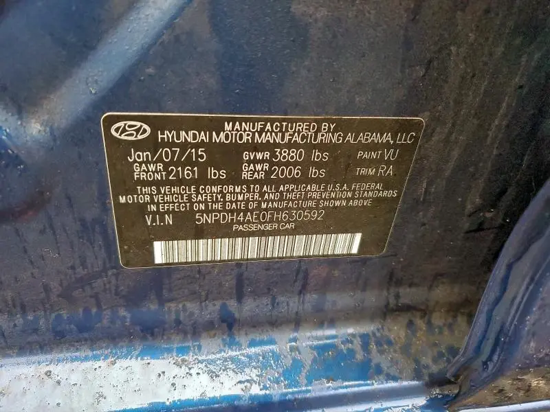 2015 HYUNDAI ELANTRA SE  