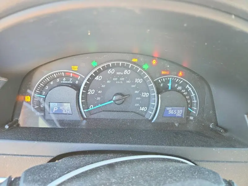 2014 TOYOTA CAMRY LE  