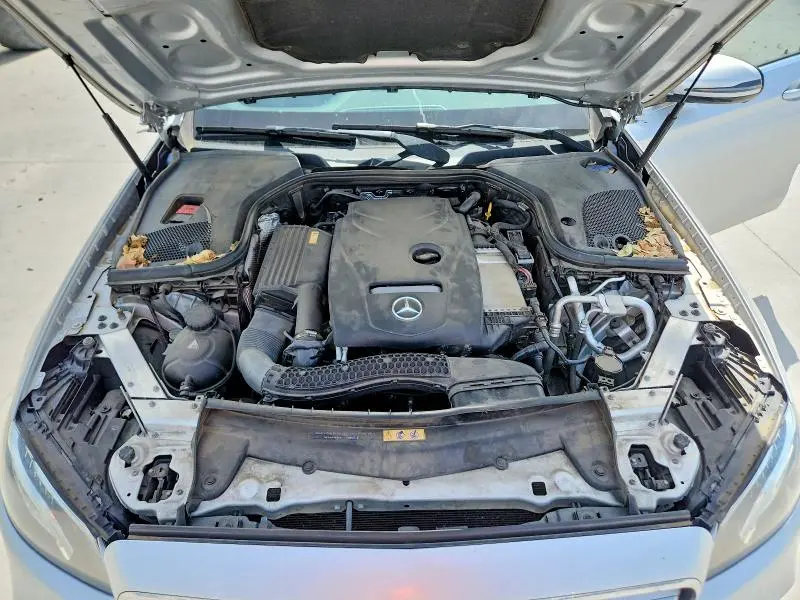 2017 MERCEDES-BENZ E 300  