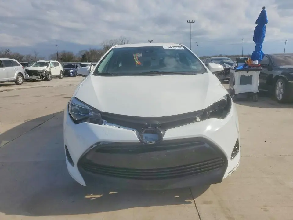 2017 TOYOTA COROLLA LE  