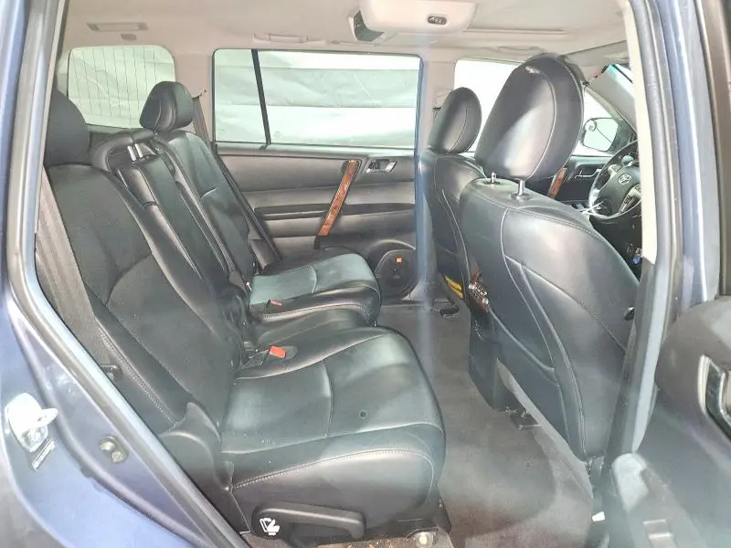 2012 TOYOTA HIGHLANDER LIMITED  