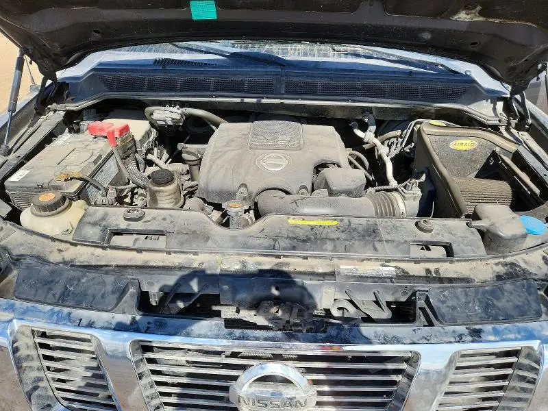 2011 NISSAN TITAN SV  