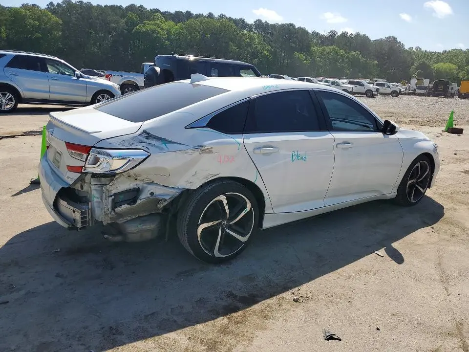 2020 HONDA ACCORD SPORT  