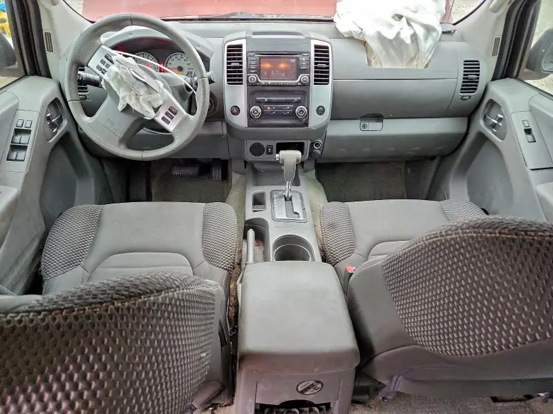 2016 NISSAN FRONTIER S  