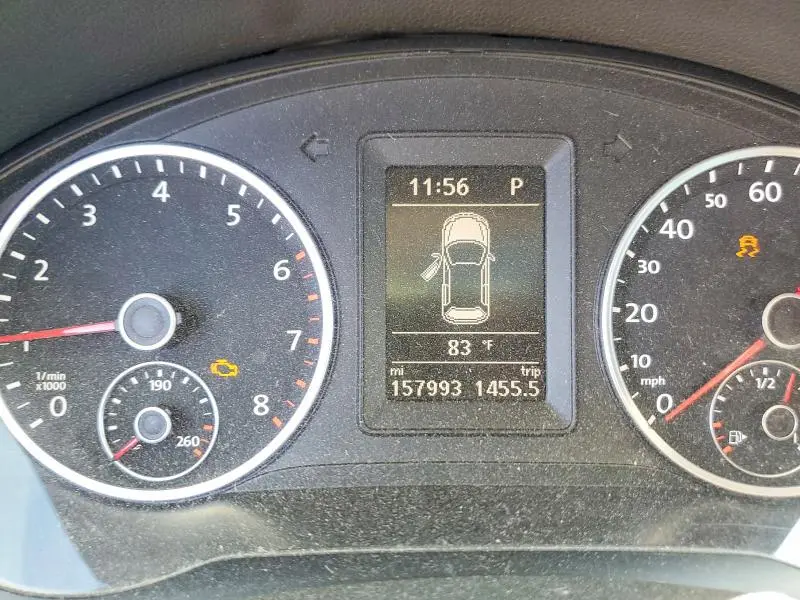 2013 VOLKSWAGEN TIGUAN S  