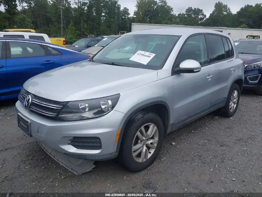 2012 VOLKSWAGEN TIGUAN LE