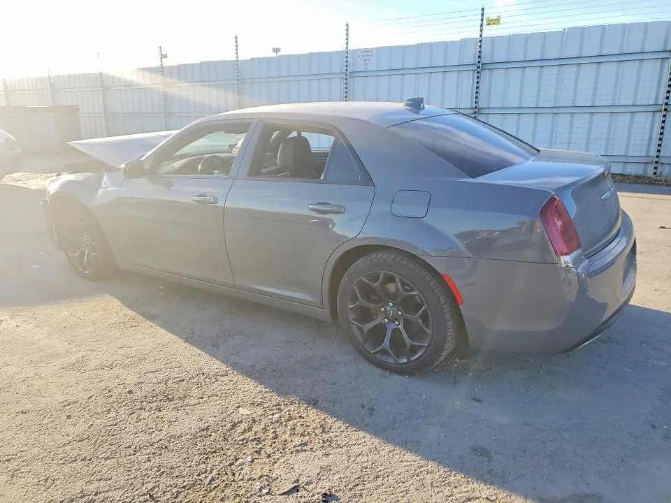 2019 CHRYSLER 300 S  