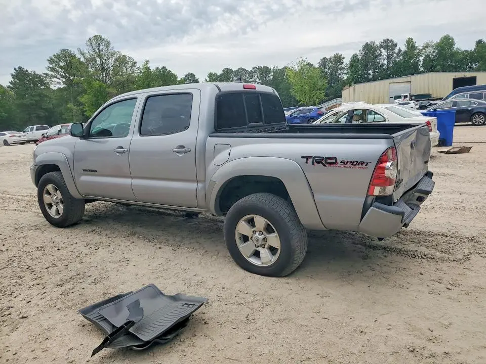 2015 TOYOTA TACOMA V6  