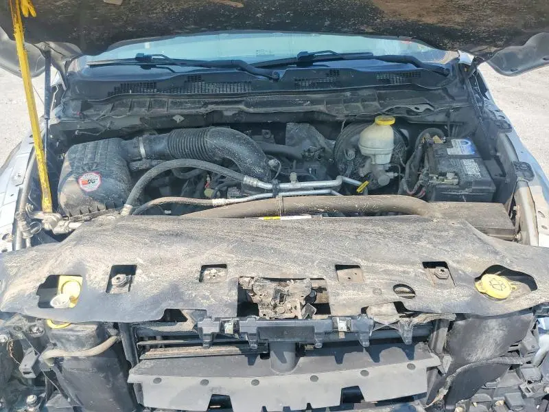 2017 RAM 1500 SLT  