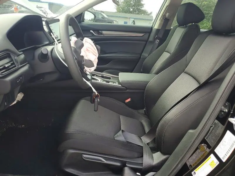 2022 HONDA ACCORD LX  