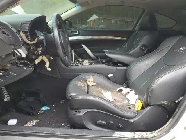 2013 INFINITI G37   
